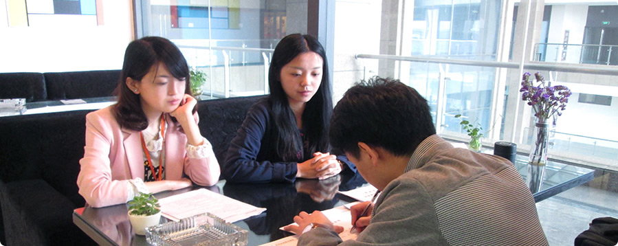 （圖：水處理消泡劑客戶簽約現(xiàn)場）